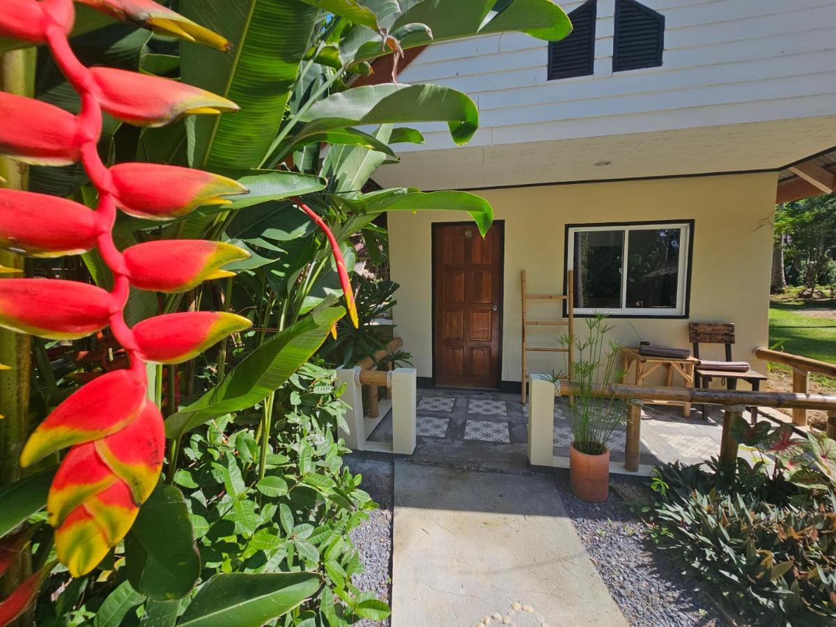 The Mellow Mango Koh Lanta Exterior photo