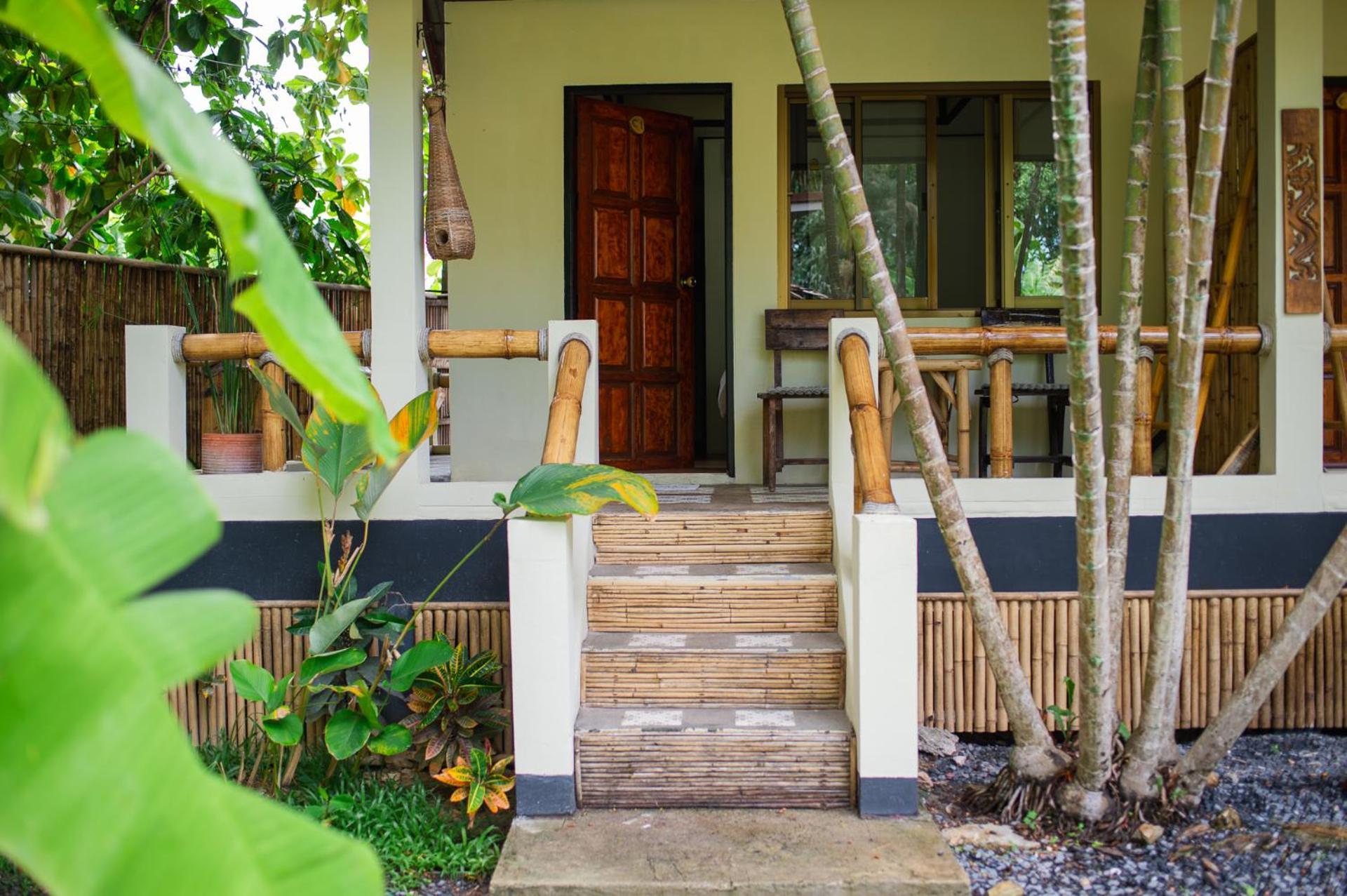 The Mellow Mango Koh Lanta Exterior photo